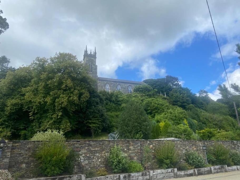 Coastal Village Retreat Castletownshend Exterior photo